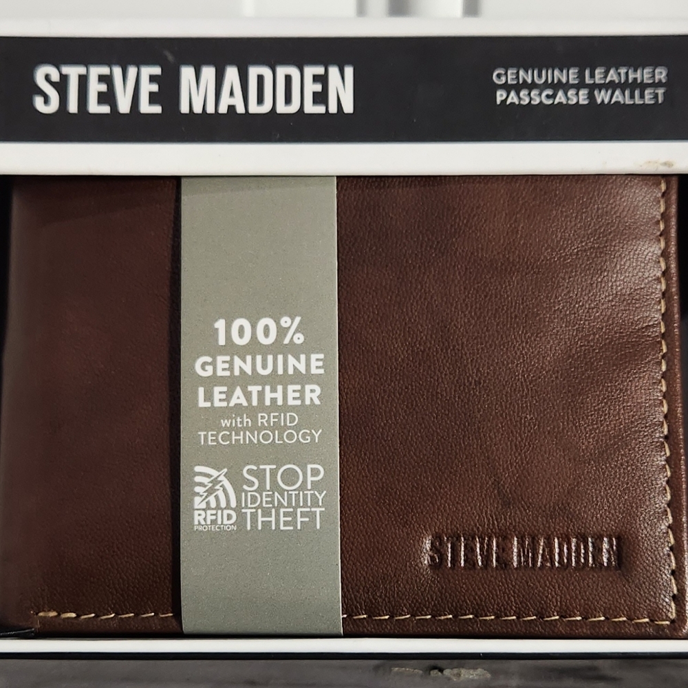NWT Steve Madden men's brown trifold wallet w/RFID technology